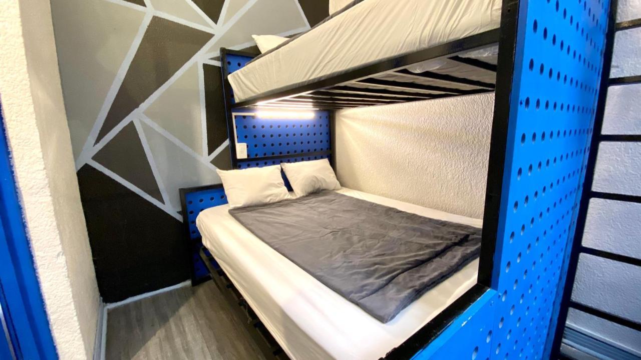 Roomies Hostel Roma Мехико Экстерьер фото