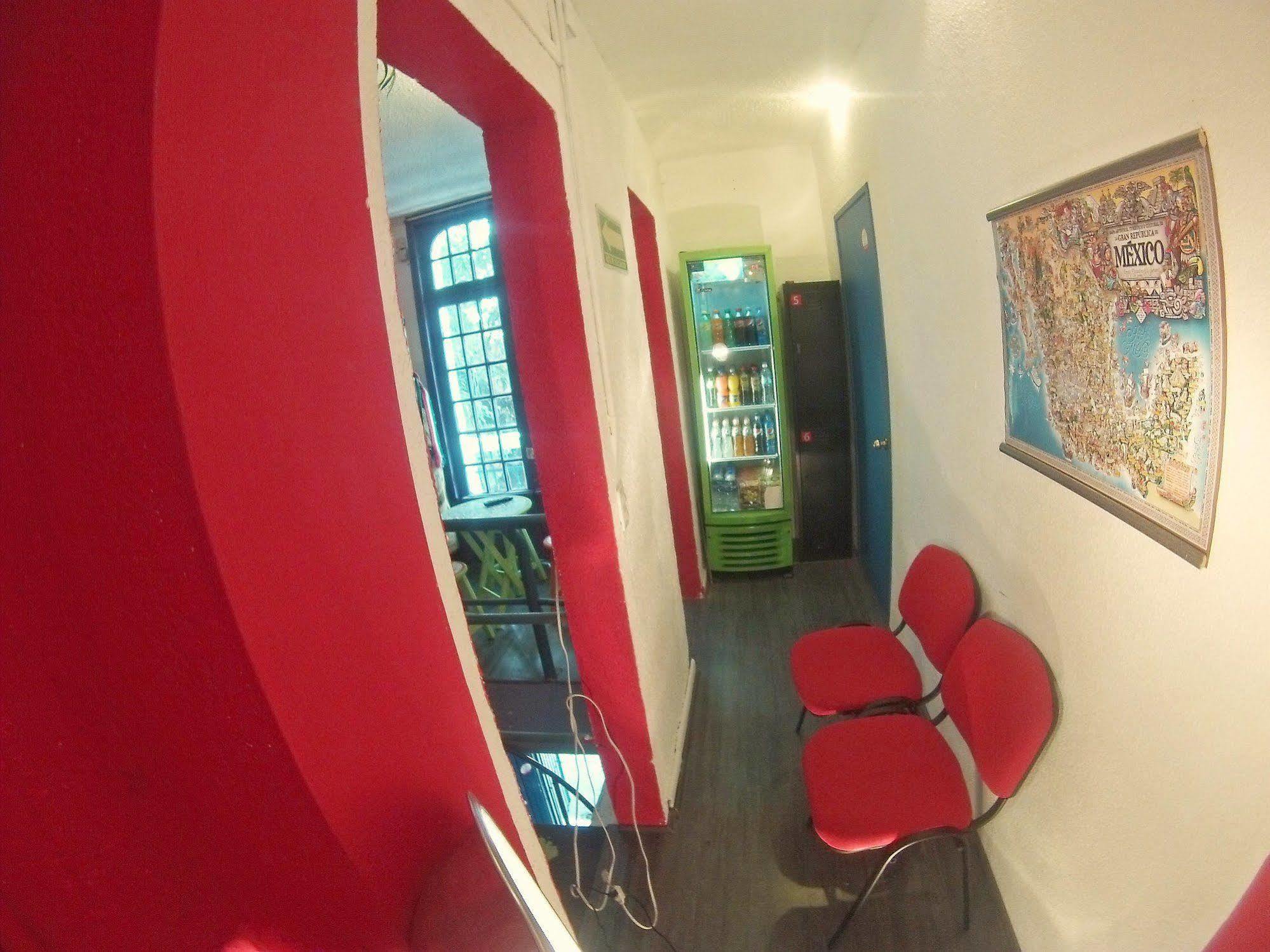 Roomies Hostel Roma Мехико Экстерьер фото